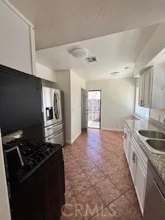 345 E College Street, Covina, California 91724