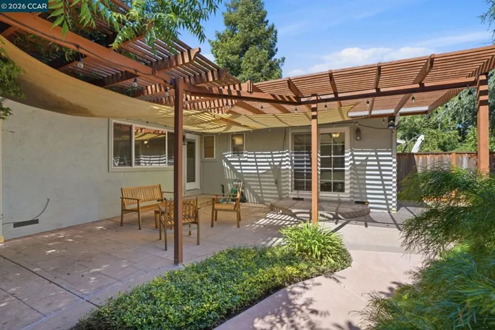 1746 Agadir Ct, Concord, California 94518