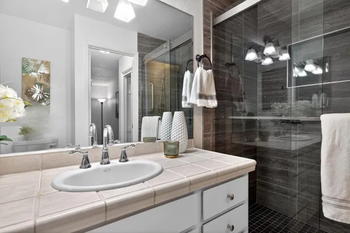 2865 S Bascom Avenue 909, San Jose, California 95124