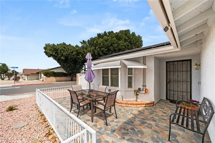 2219 El Toro, Hemet, California 92545