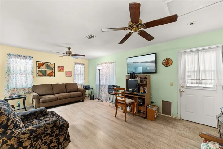 2219 El Toro, Hemet, California 92545