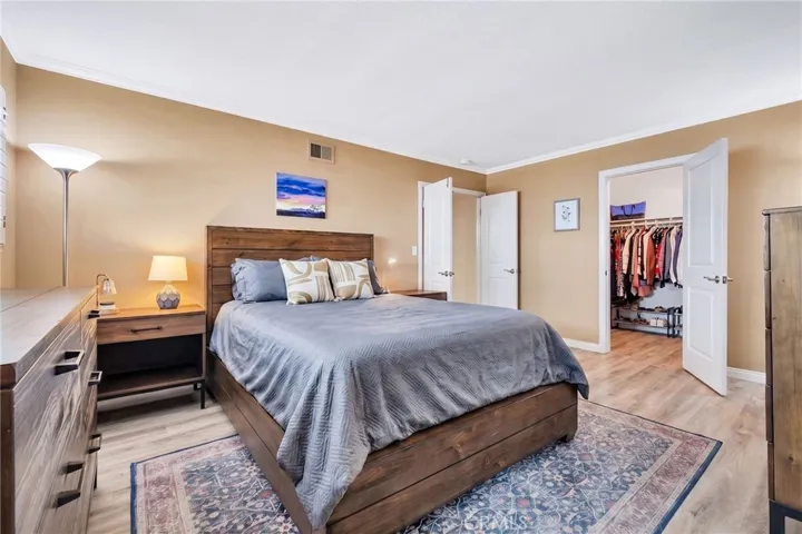 5802 Snowden, Lakewood, California 90713