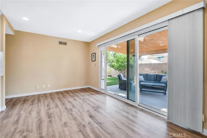 5802 Snowden, Lakewood, California 90713