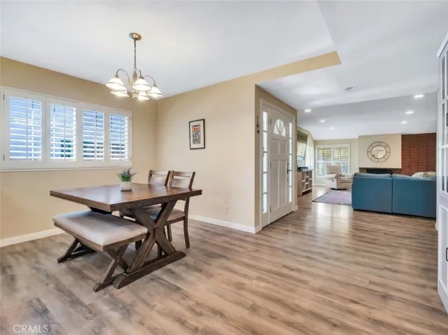 5802 Snowden, Lakewood, California 90713