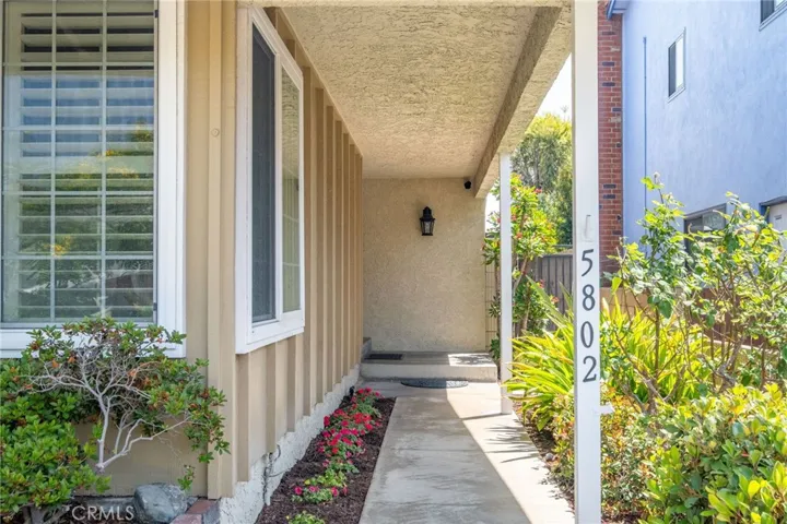 5802 Snowden, Lakewood, California 90713