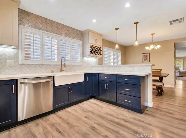 5802 Snowden, Lakewood, California 90713