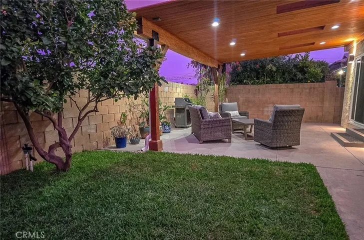 5802 Snowden, Lakewood, California 90713