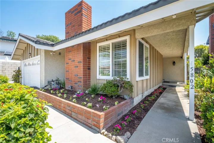5802 Snowden, Lakewood, California 90713
