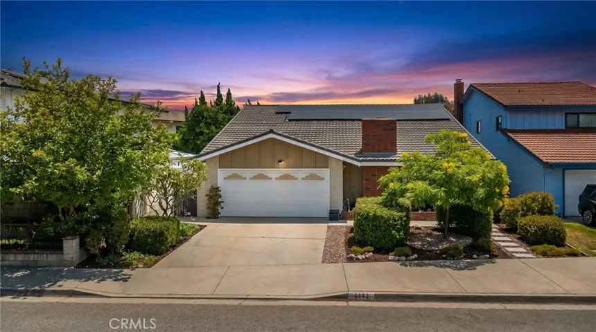 5802 Snowden, Lakewood, California 90713