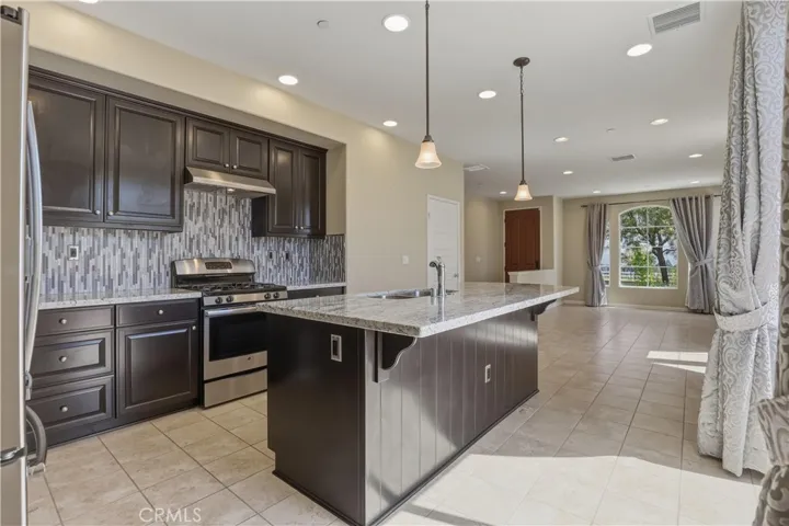 20292 Paseo Almendra, Porter Ranch, California 91326