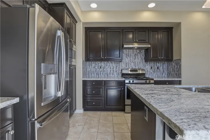 20292 Paseo Almendra, Porter Ranch, California 91326