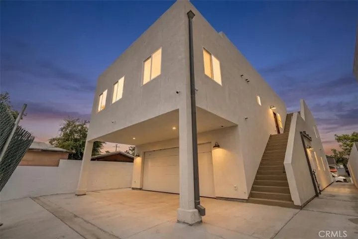 16619 Lake Avenue, Paramount, California 90723