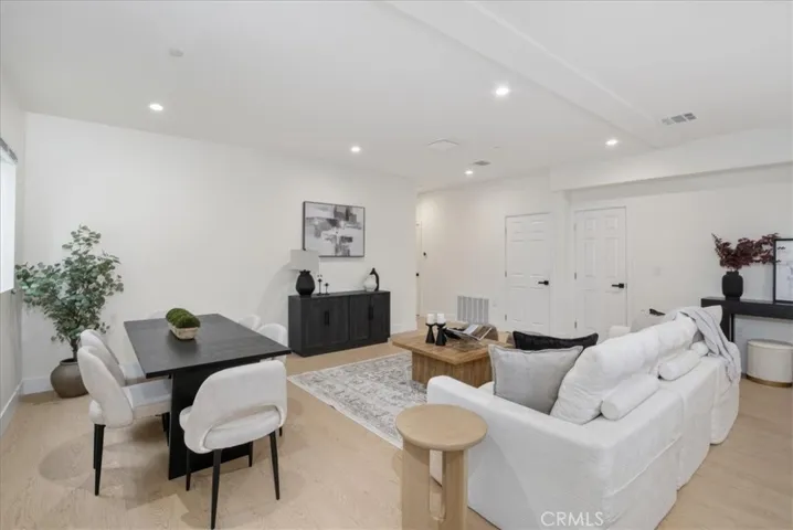 16619 Lake Avenue, Paramount, California 90723