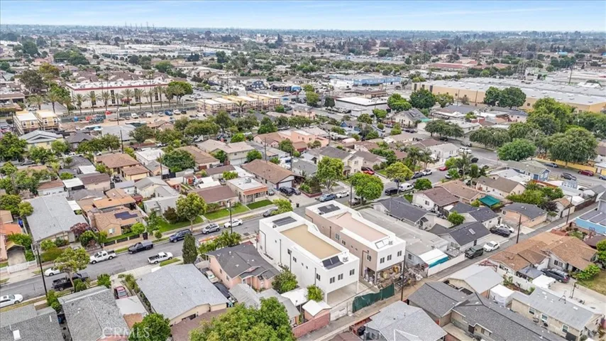16619 Lake Avenue, Paramount, California 90723