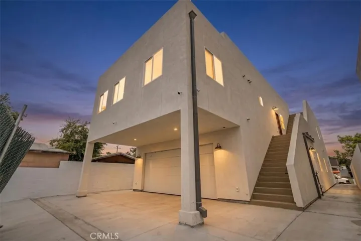 16619 Lake Avenue, Paramount, California 90723