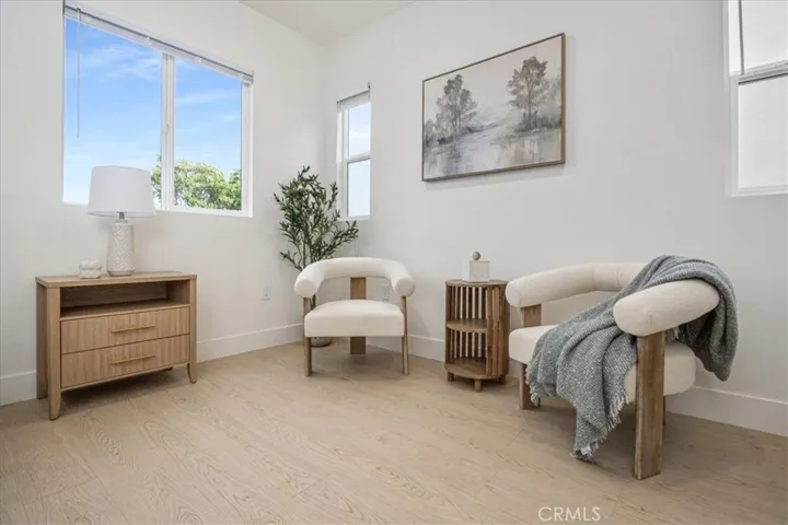 16619 Lake Avenue, Paramount, California 90723
