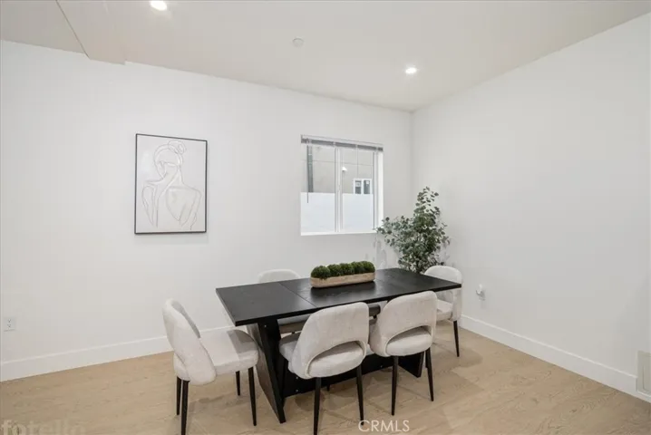 16619 Lake Avenue, Paramount, California 90723