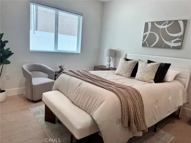 16619 Lake Avenue, Paramount, California 90723