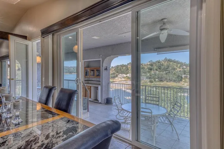 8213 Bass Point, Bradley, California 93426