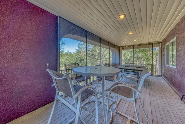 8213 Bass Point, Bradley, California 93426