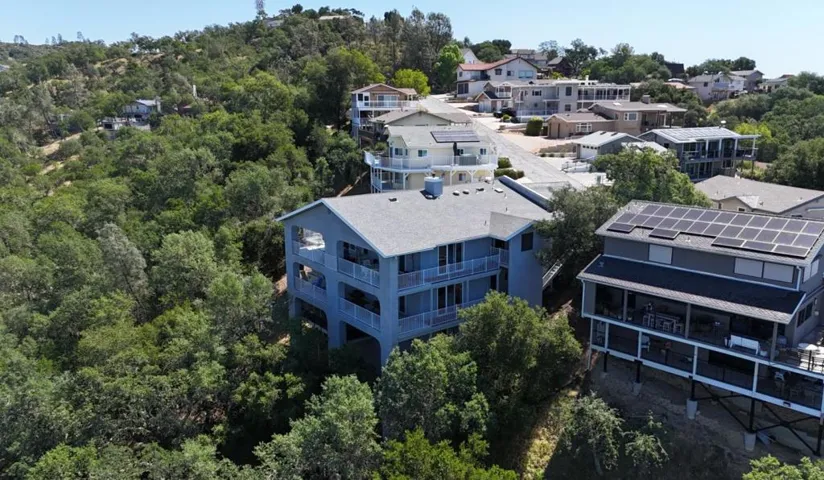 8213 Bass Point, Bradley, California 93426