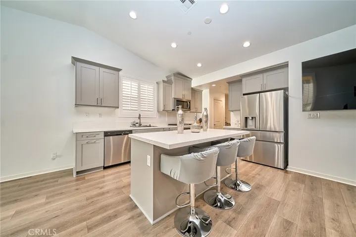 7902 Ravello Court, Highland, California 92346