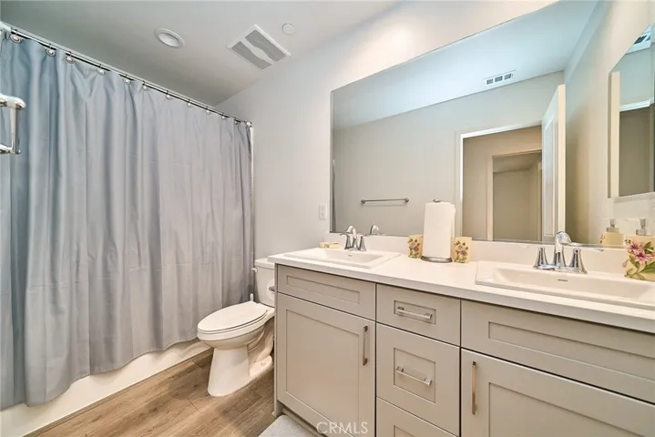 7902 Ravello Court, Highland, California 92346