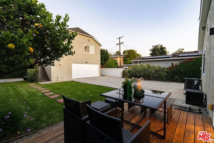 1026 S Windsor Boulevard, Los Angeles, California 90019