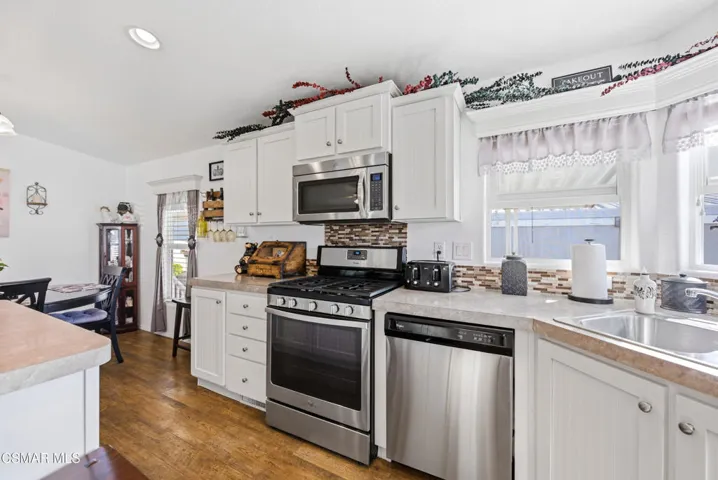 2177 Cardinal Ave Oxnard-21