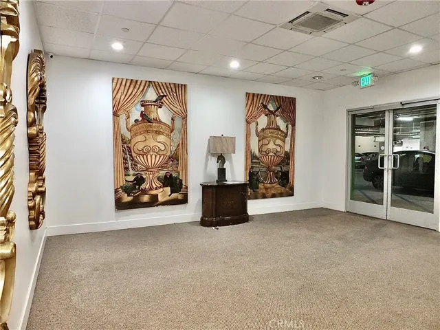 Elevator area to parking garage