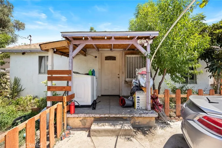 1120 Clay, Redlands, California 92374
