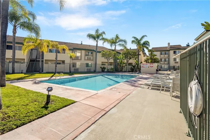 15000 Downey 337, Paramount, California 90723