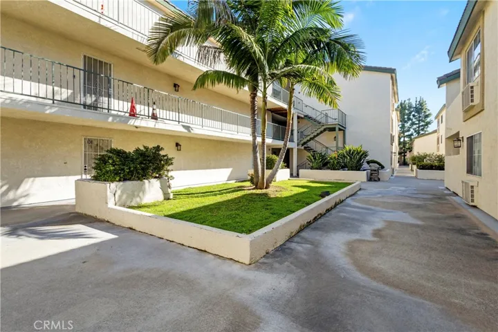 15000 Downey 337, Paramount, California 90723