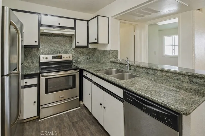 15000 Downey 337, Paramount, California 90723