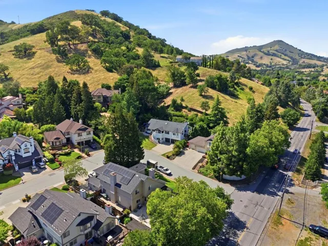1035 Appian Way, Morgan Hill, California 95037