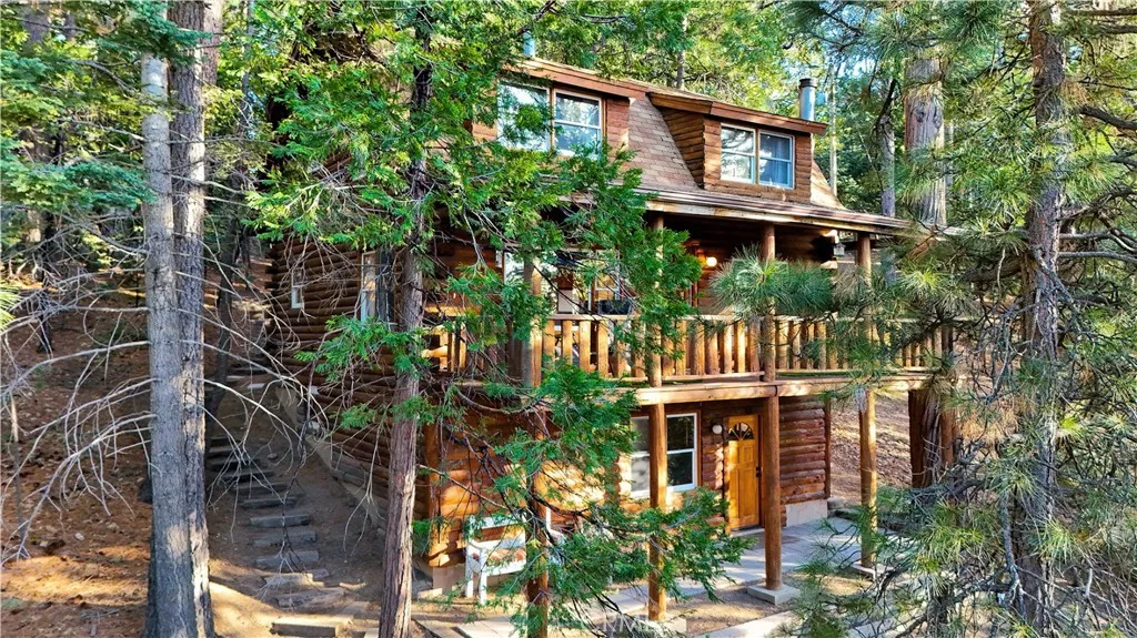 25121 Banning Idyllwild
