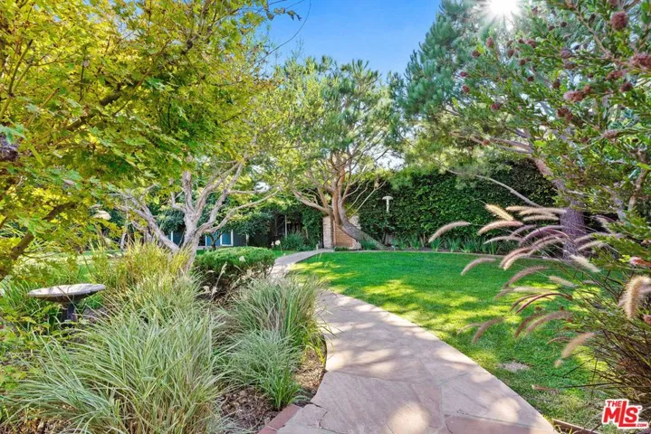 6644 Wildlife Road, Malibu, California 90265