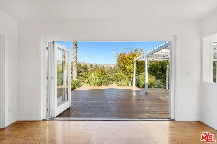 6644 Wildlife Road, Malibu, California 90265