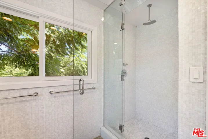 6644 Wildlife Road, Malibu, California 90265