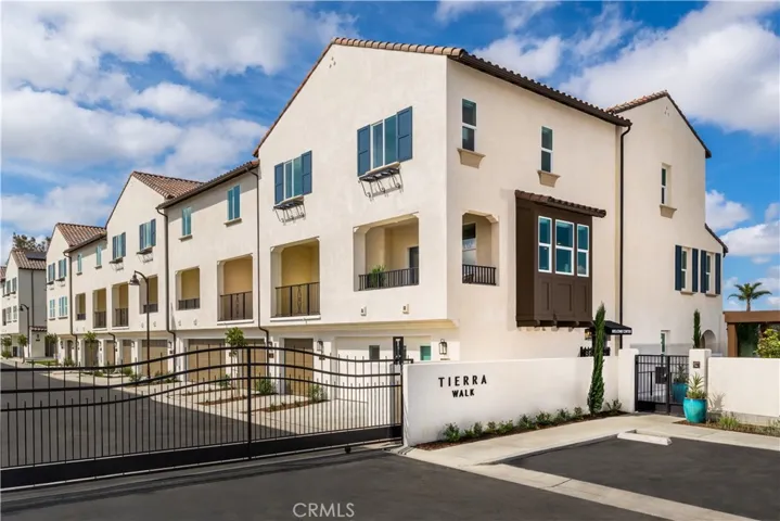 160 Tierra Lane, Cypress, California 90630