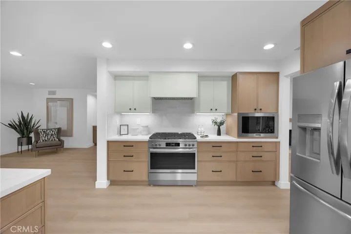 8792 Baywood Drive, Huntington Beach, California 92646