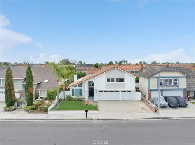8792 Baywood Drive, Huntington Beach, California 92646