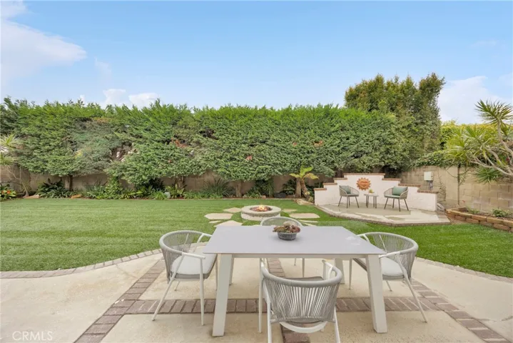 8792 Baywood Drive, Huntington Beach, California 92646
