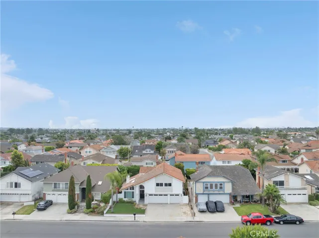 8792 Baywood Drive, Huntington Beach, California 92646