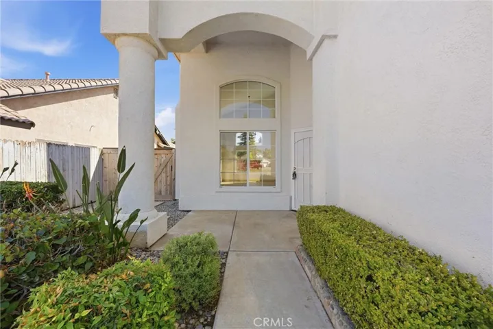 6105 Kettlerock Mountain Court, Bakersfield, California 93313