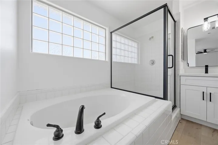 6105 Kettlerock Mountain Court, Bakersfield, California 93313