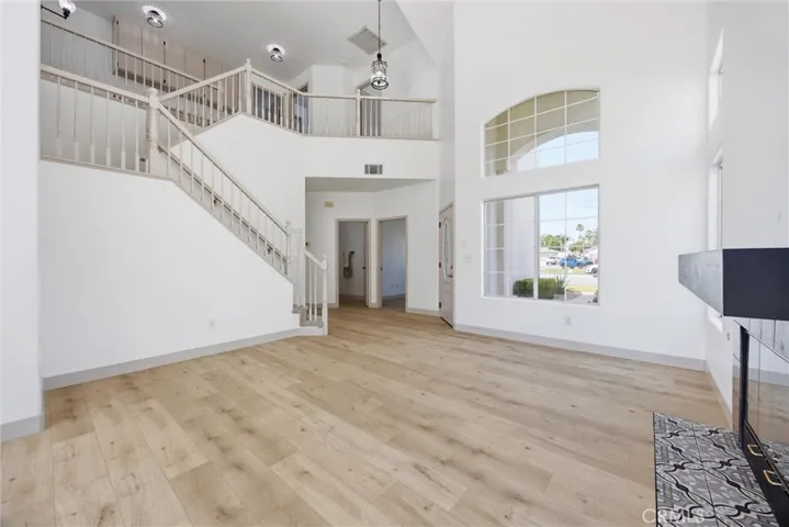 6105 Kettlerock Mountain Court, Bakersfield, California 93313