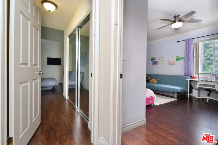 14315 Magnolia Boulevard 101, Sherman Oaks, California 91423