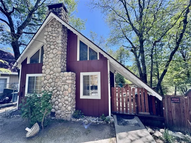 23733 Hillside, Crestline, California 92325