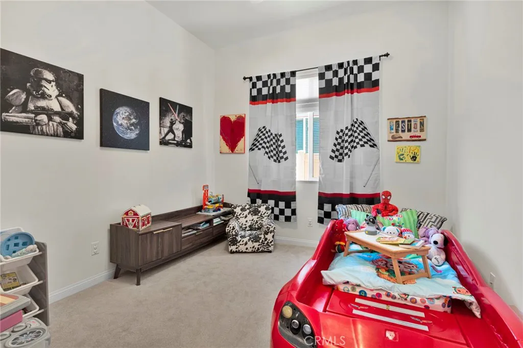 Office / Den Space or Flexible Room